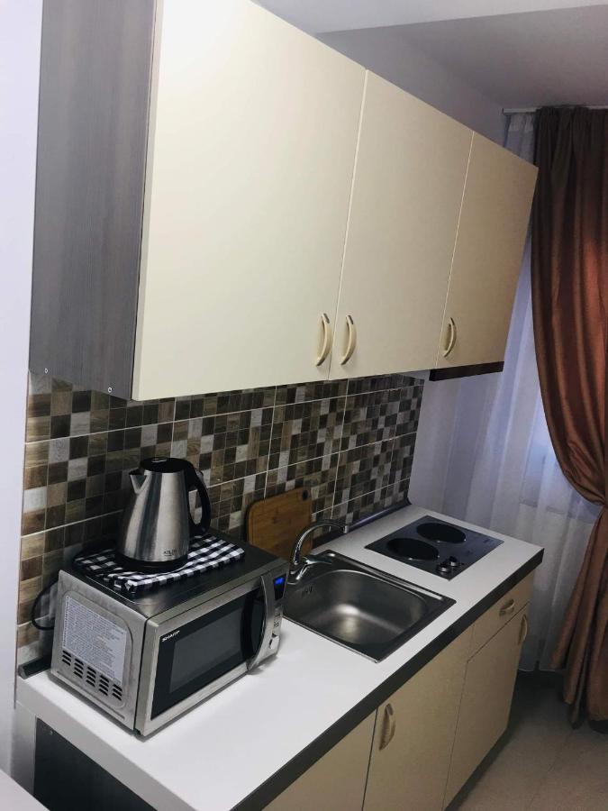 Ferienwohnung Casa Famous Iasi Exterior foto