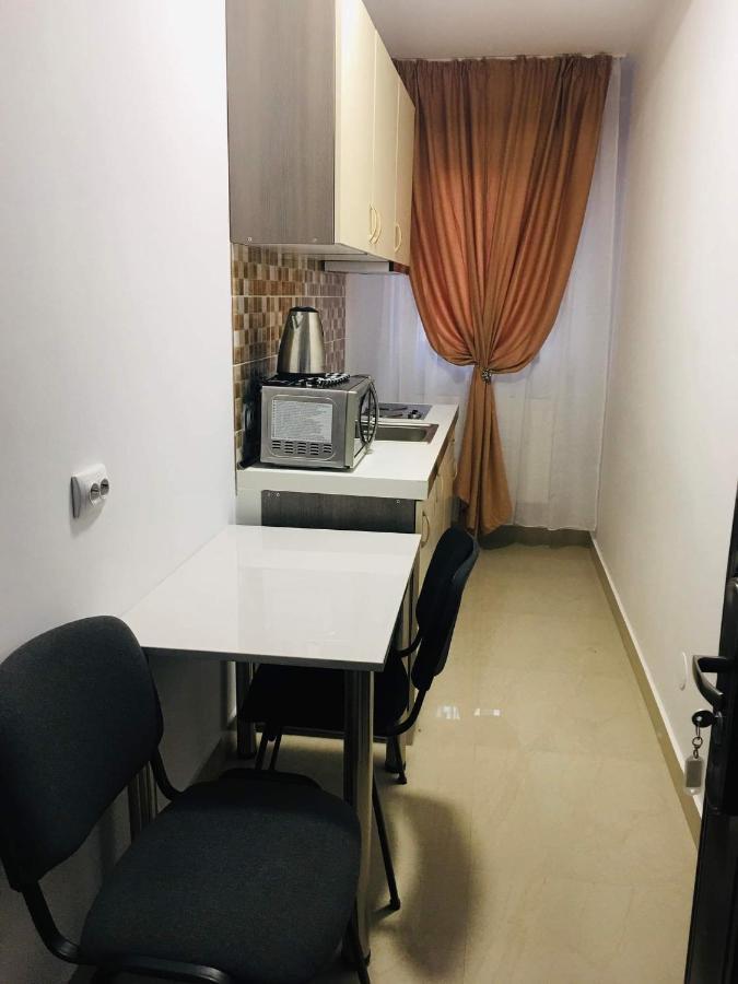 Ferienwohnung Casa Famous Iasi Exterior foto